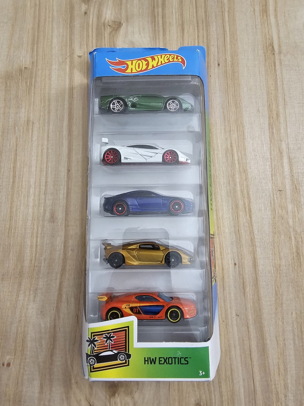 Hot Wheels Exotics 2017 5-Pack - Green, White, Blue, Gold, Orange Toy Cars